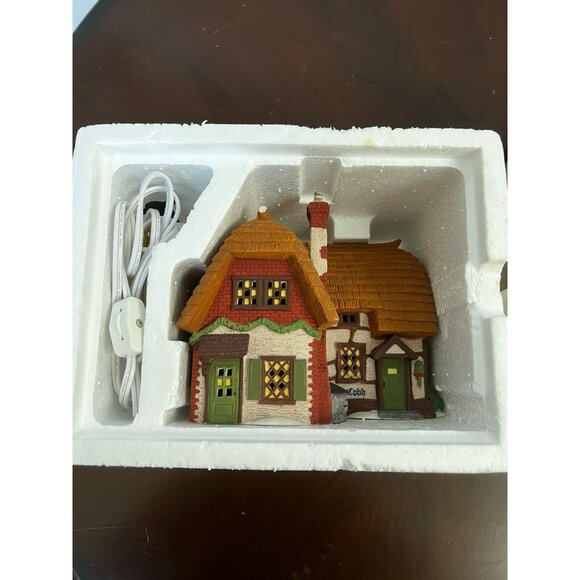 VTG Dept 56 58246 1994 Dickens Village Series Heritage Cobb Cottage Retired - Picture 8 of 8